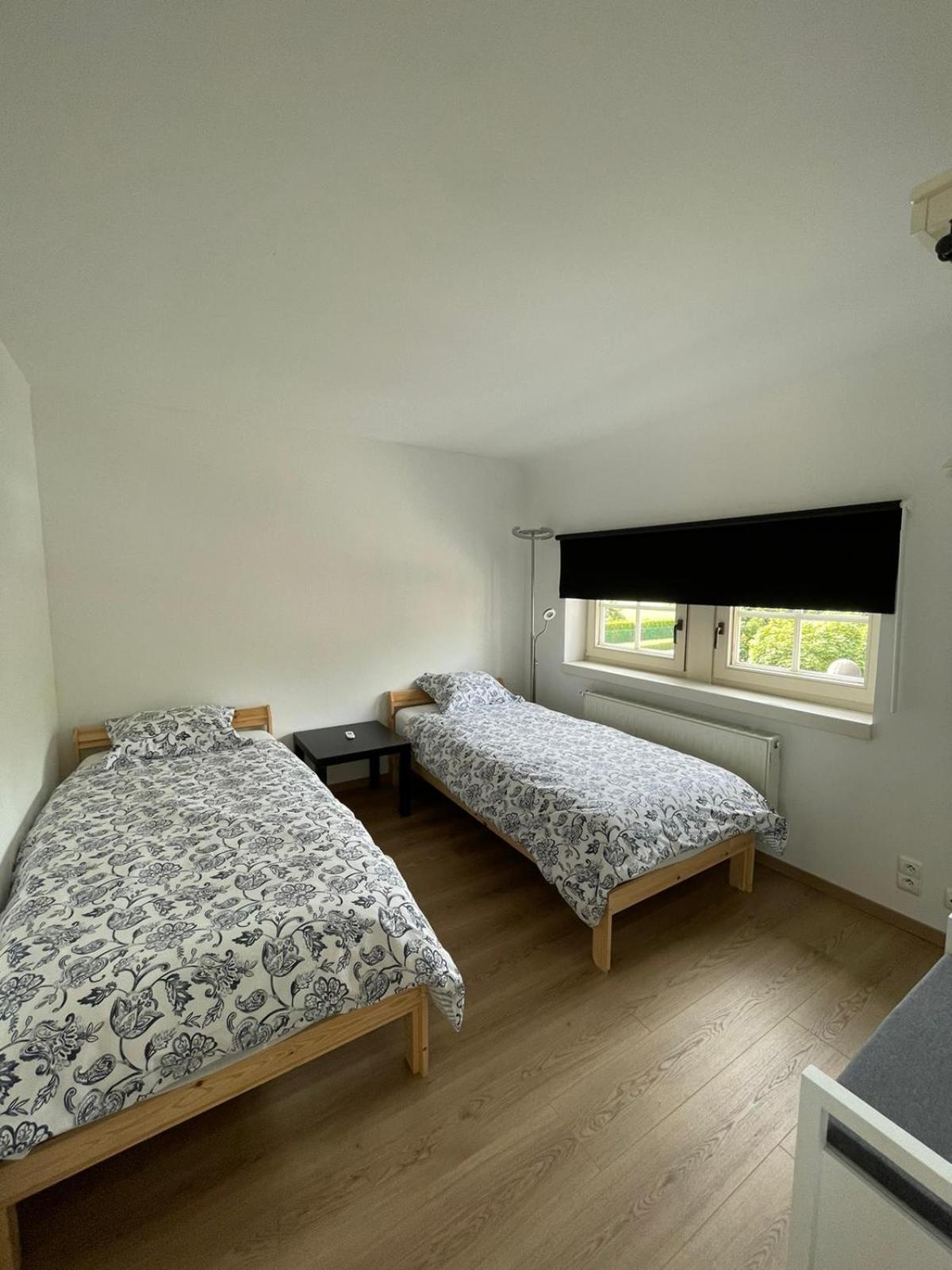 La Cle Des Champs Bed & Breakfast Jodoigne Exterior photo